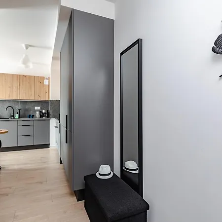 Superapart Nowy Sluzewiec, Next To Chopina Airport, Tor Sluzewiec, Aircondition Διαμέρισμα Βαρσοβία