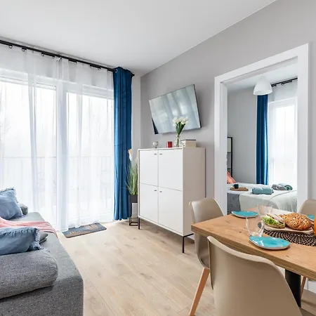 Superapart Nowy Sluzewiec, Next To Chopina Airport, Tor Sluzewiec, Aircondition * Varsovie