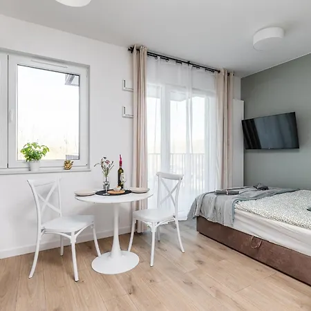 Superapart Nowy Sluzewiec, Next To Chopina Airport, Tor Sluzewiec, Aircondition