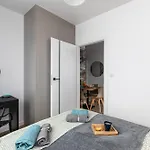 Διαμέρισμα Superapart Nowy Sluzewiec, Next To Chopina Airport, Tor Sluzewiec, Aircondition