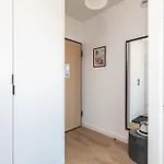Διαμέρισμα Superapart Nowy Sluzewiec, Next To Chopina Airport, Tor Sluzewiec, Aircondition
