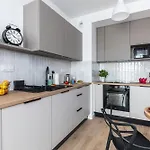 Superapart Nowy Sluzewiec, Next To Chopina Airport, Tor Sluzewiec, Aircondition Βαρσοβία