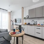 Superapart Nowy Sluzewiec, Next To Chopina Airport, Tor Sluzewiec, Aircondition
