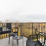 Διαμέρισμα Superapart Nowy Sluzewiec, Next To Chopina Airport, Tor Sluzewiec, Aircondition *
