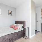 Superapart Nowy Sluzewiec, Next To Chopina Airport, Tor Sluzewiec, Aircondition Βαρσοβία