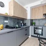 Διαμέρισμα Superapart Nowy Sluzewiec, Next To Chopina Airport, Tor Sluzewiec, Aircondition Βαρσοβία