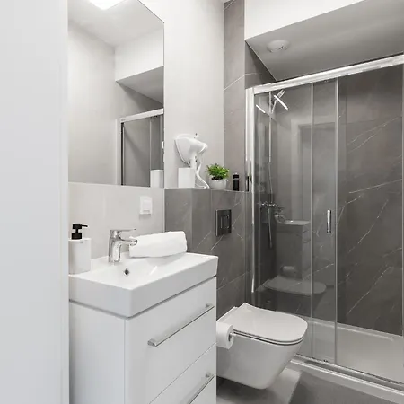 Superapart Nowy Sluzewiec, Next To Chopina Airport, Tor Sluzewiec, Aircondition Апартаменты *