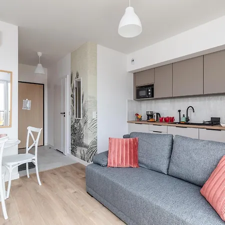 Superapart Nowy Sluzewiec, Next To Chopina Airport, Tor Sluzewiec, Aircondition